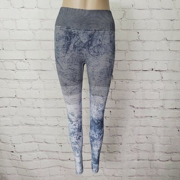 lululemon athletica Pants - 𝅺lululemon Ebb to Train Tight Wash White Black Luna 4